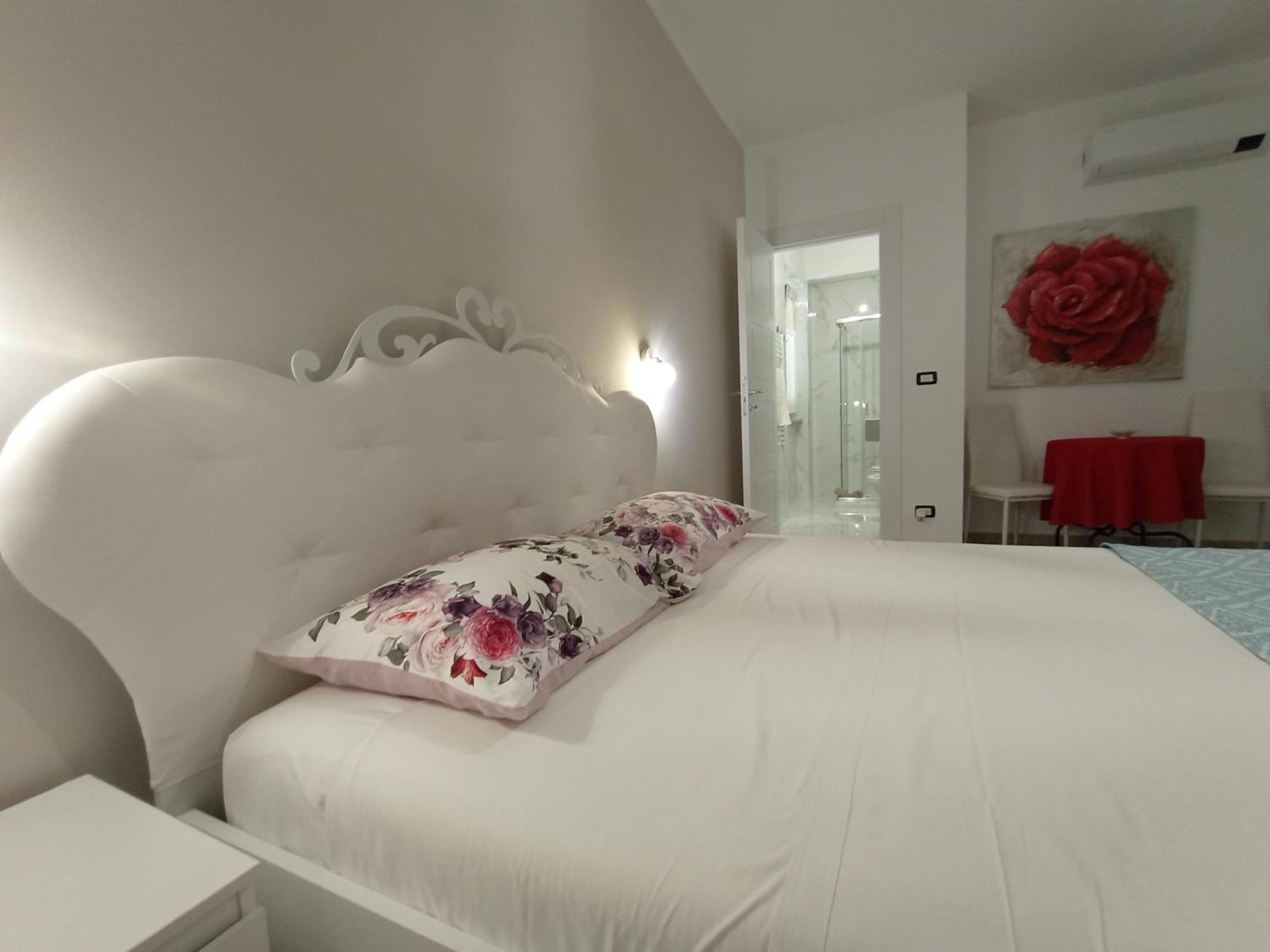 Viola Di Mare Rooms And Parking Termoli Bagian luar foto