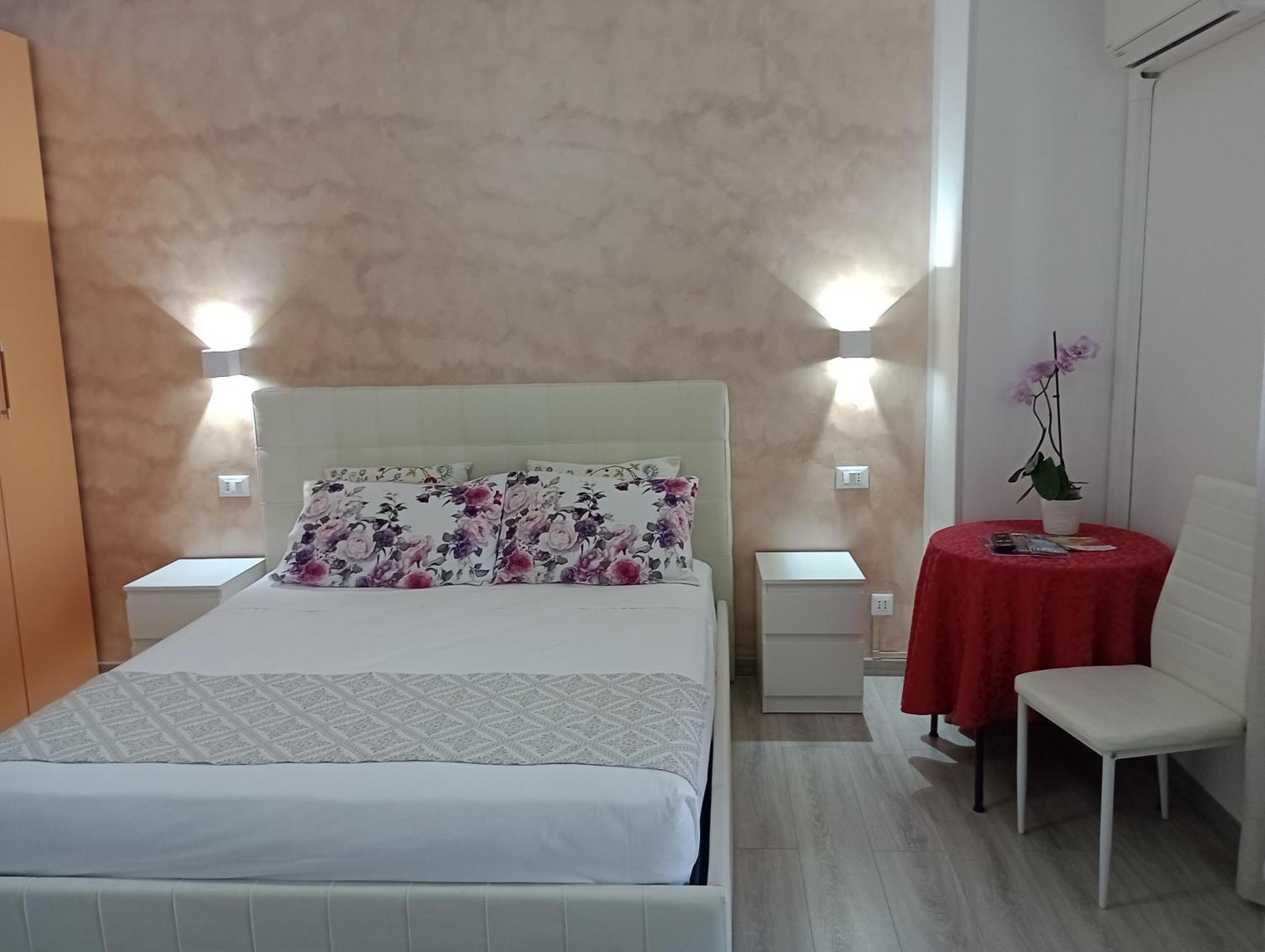 Viola Di Mare Rooms And Parking Termoli Bagian luar foto